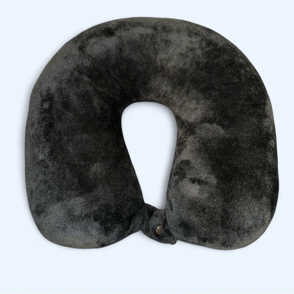 Walgreens Super Soft Travel Neck Pillow in Black